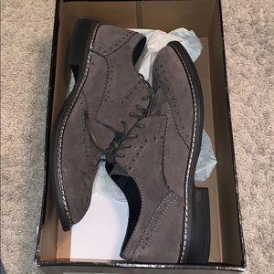 Men’s Kenneth Cole dress shoes